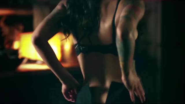 Levy Tran - Day Above Ground music video ('Asian Girlz') - booty highlights