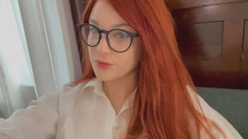 glasses long hair pussy redhead