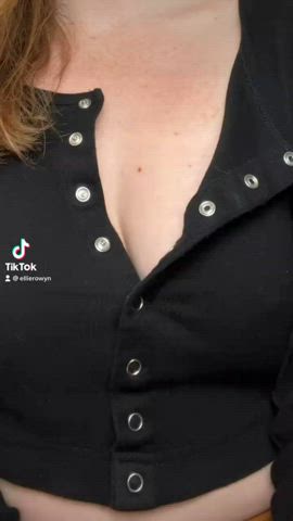 amateur freckles milf natural natural tits redhead skirt tattoo tiktok