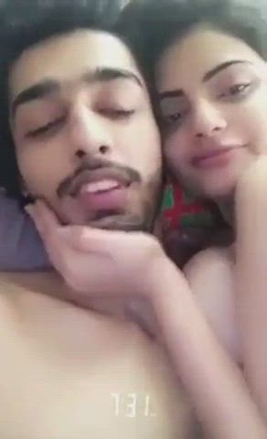 Sexy cute couple enjoying in Oyo full video album 5 videos 😍😘💦 link in comment