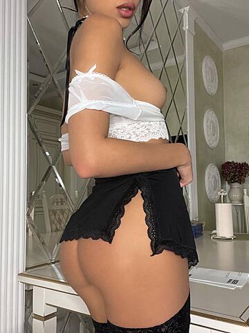 Role play. I am the maid in your room?. I really want to ?