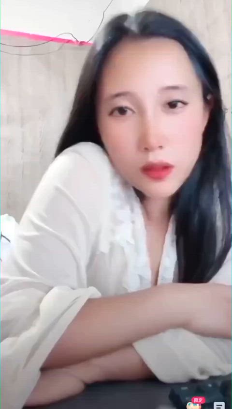 accidental amateur asian babes compilation nipslip surprise tiktok webcam r/juicyasians