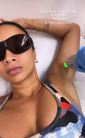Draya Michele removing her armpit hair permanently