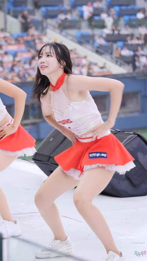 asian cheerleader korean