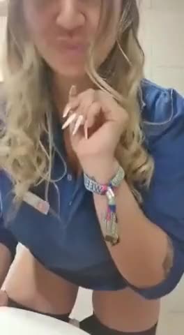 Girl Furiously Masturbates at Work until she Cums