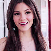 Brown Eyes Celebrity Eye Contact Pretty Smile Victoria Justice