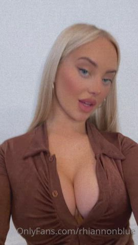 blonde boobs tits