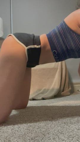 workout with me - conditioning my hips in my calvins ;)