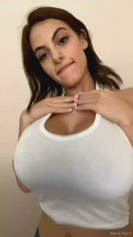 Delicious boobs👅👅 FREE PRIVATE [OF] C0NTENT OF HER IN C0MM3NTS 👇👇