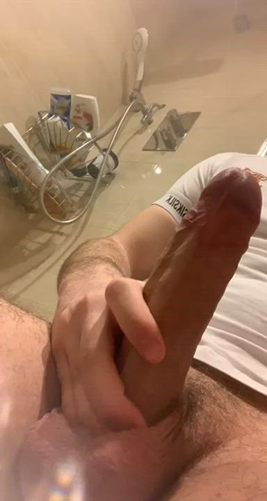 Daddies thick white dick needs you ;)