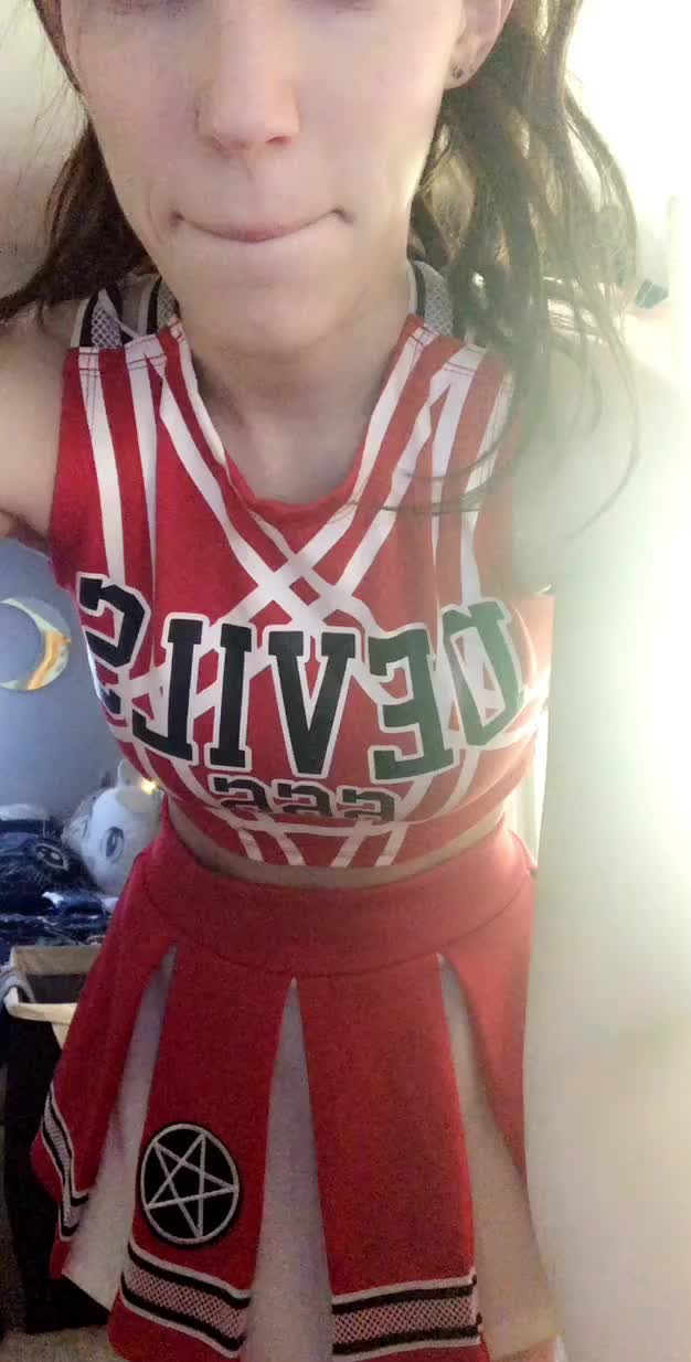 Cheerleader Annabelle