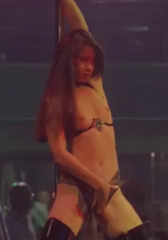 asian celebrity lucy liu stripping