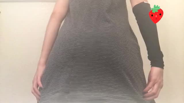 If you see me in a dress, assume this is all I’m wearing underneath. [f] [oc]